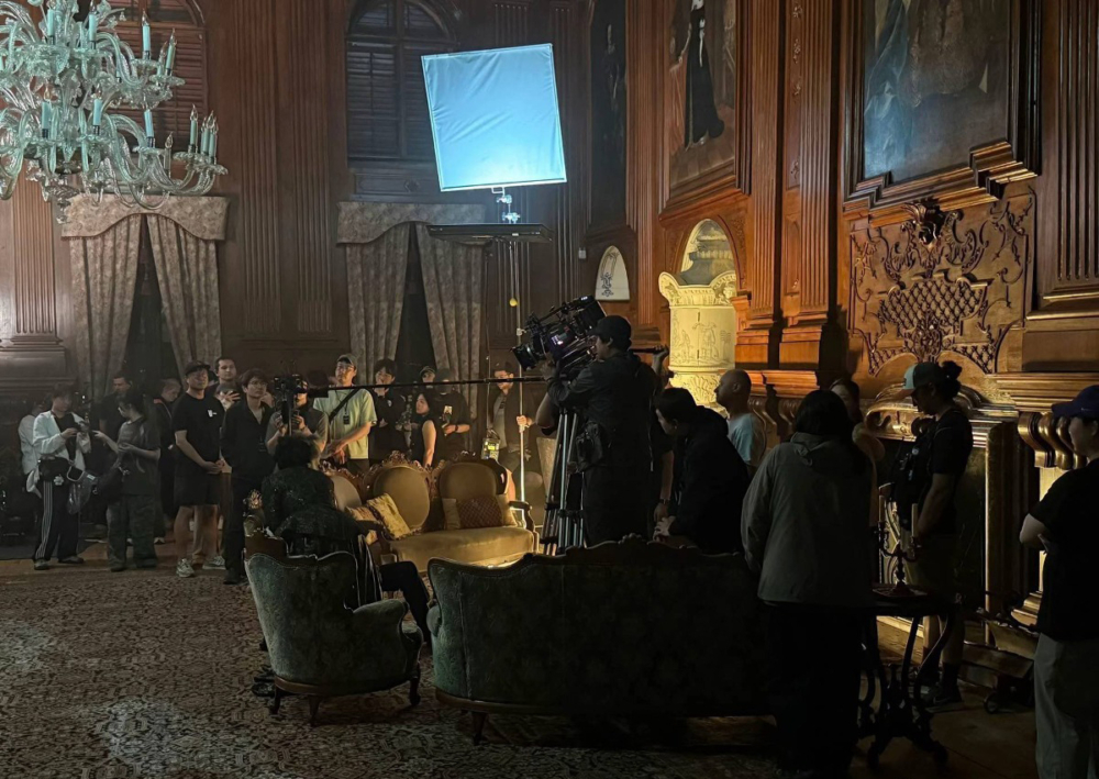 《再婚皇后》路透照