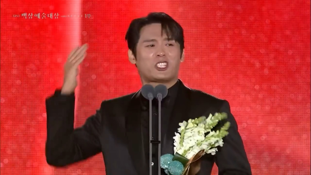 崔代勳：哈西！