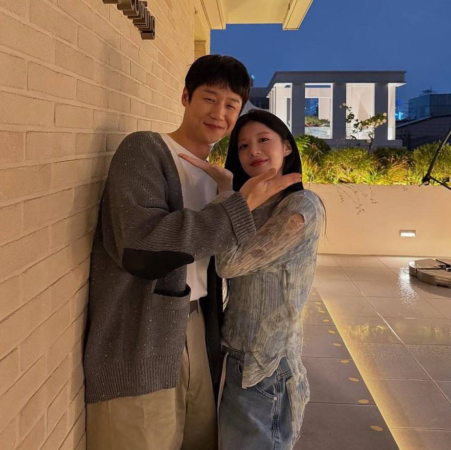 鄭準元大讚高允貞