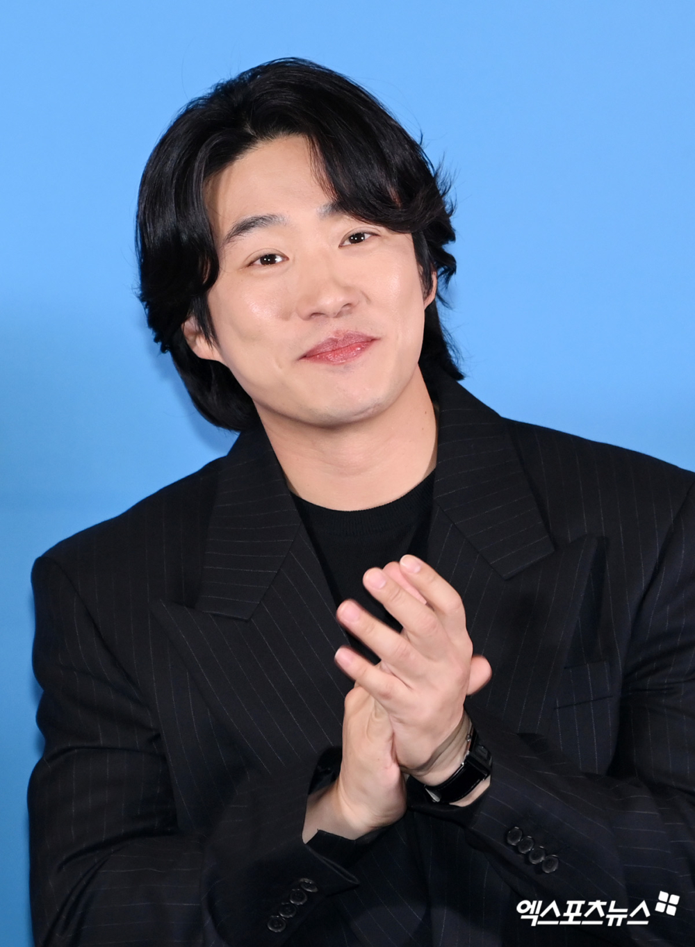 安宰弘談到與劉亞仁的「破格吻戲」