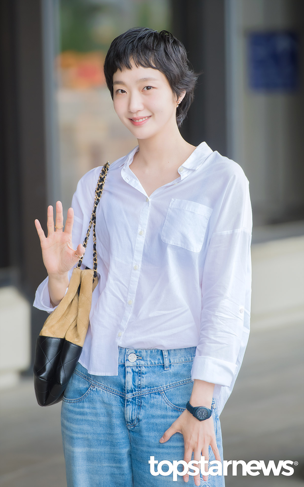 金高銀正在討論出演《魂》女主角