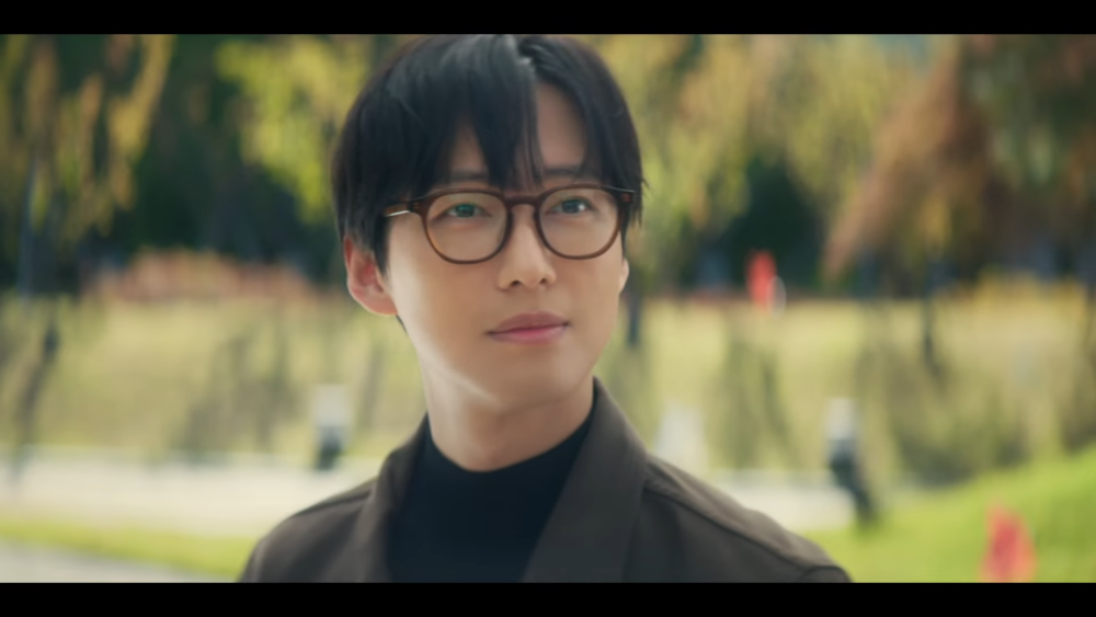 南宮珉飾演電影導演「李濟河」