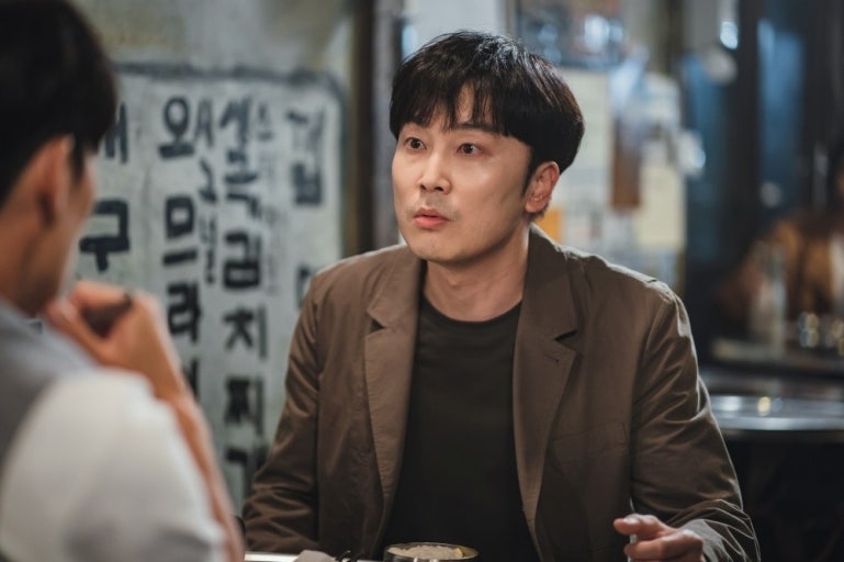 徐賢宇則飾演孔恩泰的部下「楊代理」