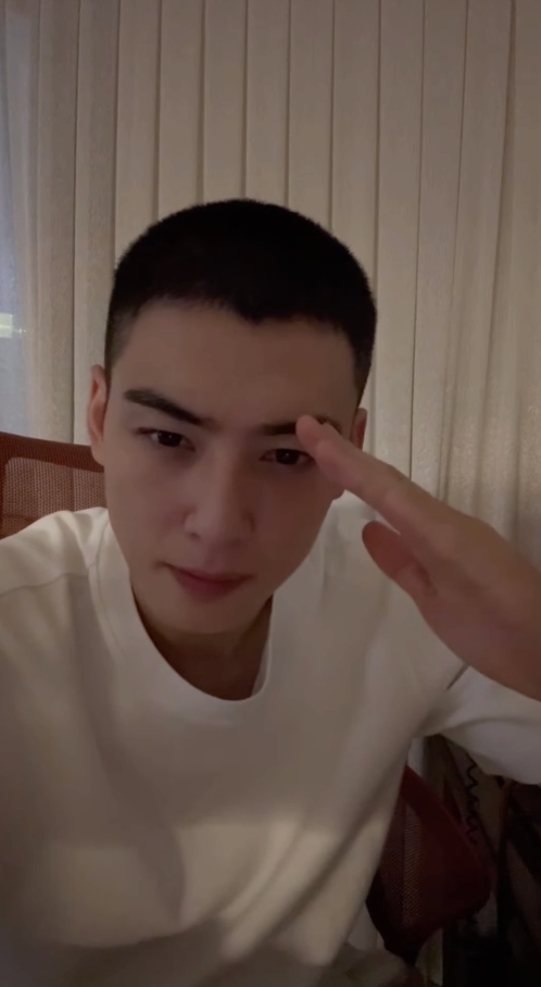 車銀優今日正式入伍