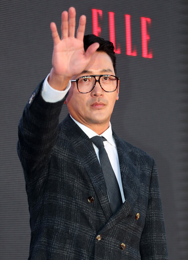 河正宇過去也常常為粉絲取名,有時亦有爭議