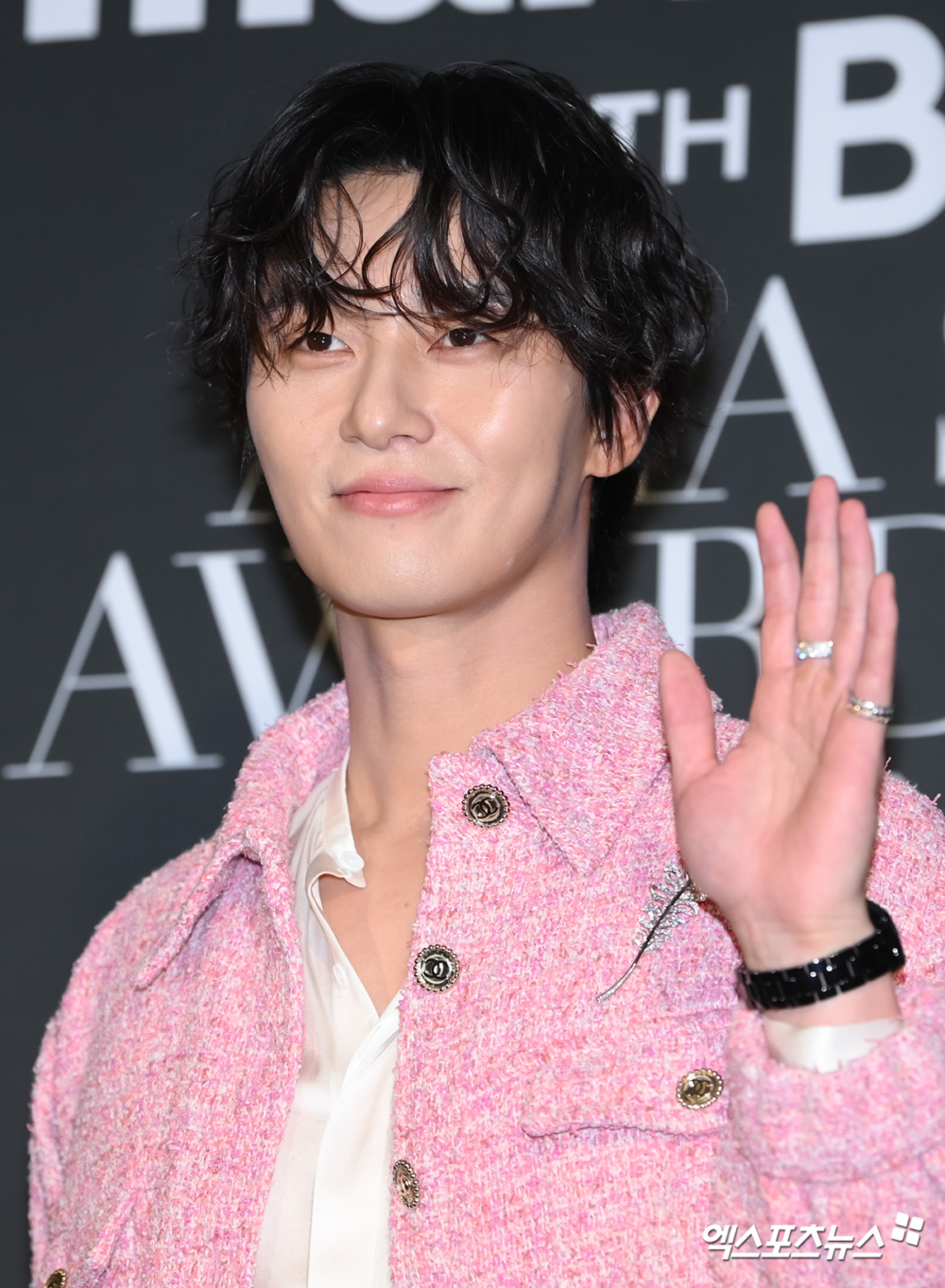 朴敘俊向醬蟹飯店索賠