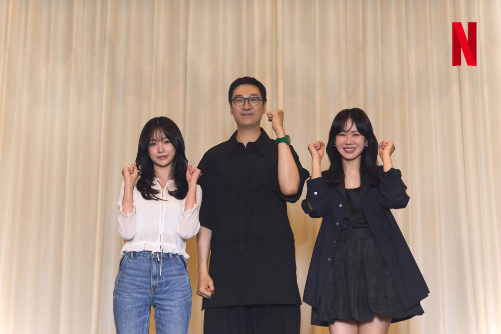 Netfilx原創劇《Variety／真人秀》官宣演員陣容：曹柔理&孫藝真擔任主演