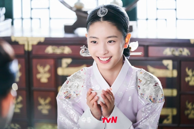 再値下げ❗️朝鮮後期 王位継承 研究　　李迎春　著 王后傘下》吳藝珠晉升女主！有望與李浚赫合作新劇《覺醒》