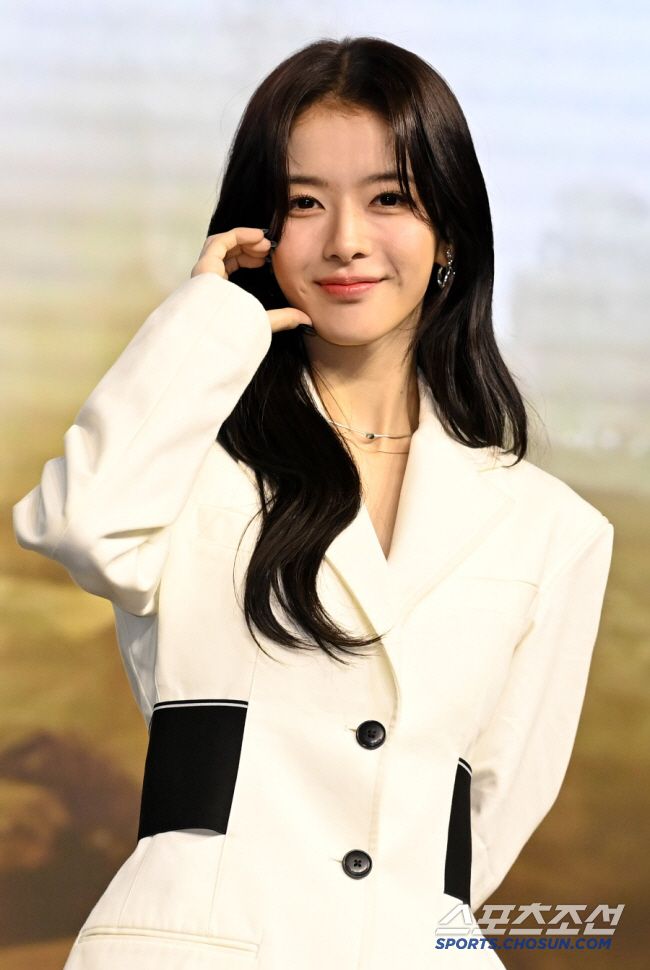 盧正義飾演「禹賢真」