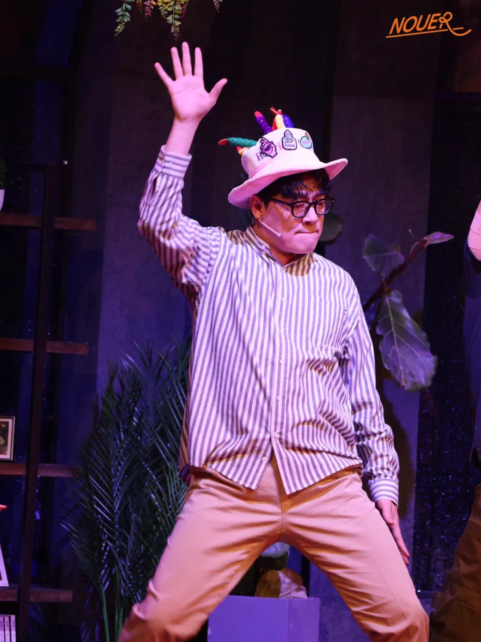 金亨默拍攝《暴君的廚師》期間還要兼顧音樂劇《愛在雨中》