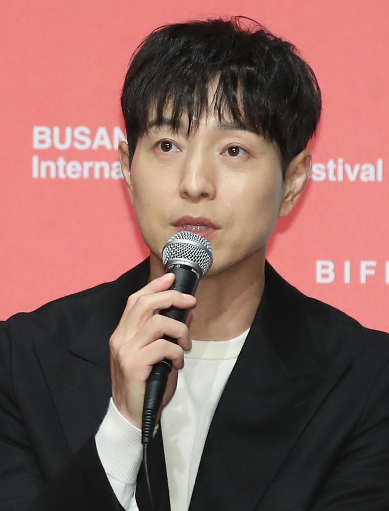 鄭星一經紀公司回應