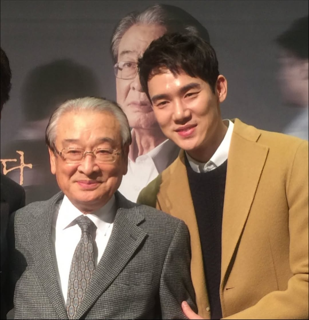 柳演錫熬過10年無名期，全靠李順載「一句話」支撐