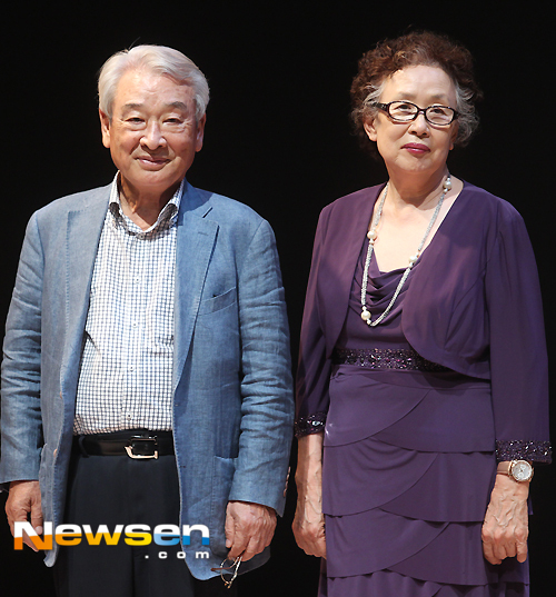 羅文姬與李順載2014年在話劇《金色池塘》中再合作