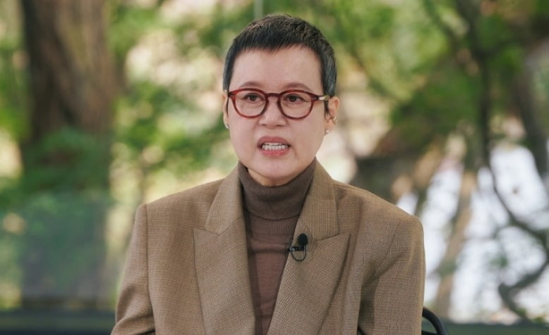 朴美善登上《劉QUIZ》分享自己罹患乳癌後的治療歷程