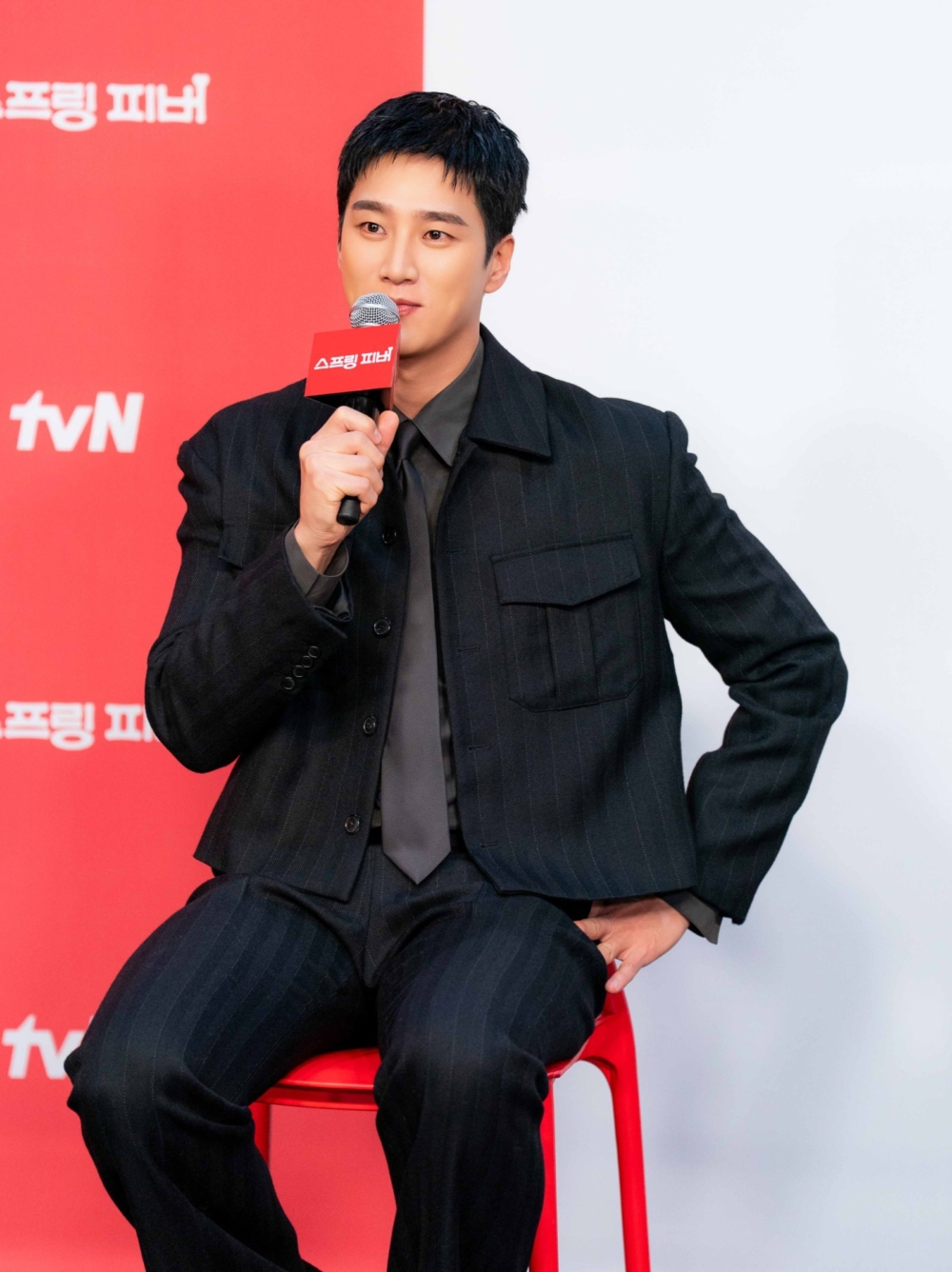 安普賢為還原原著增肌5公斤