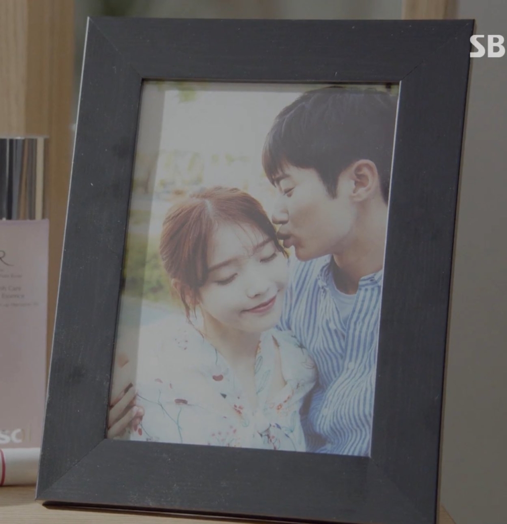 邊佑錫曾在2016年《步步驚心麗》中飾演IU的渣男前男友