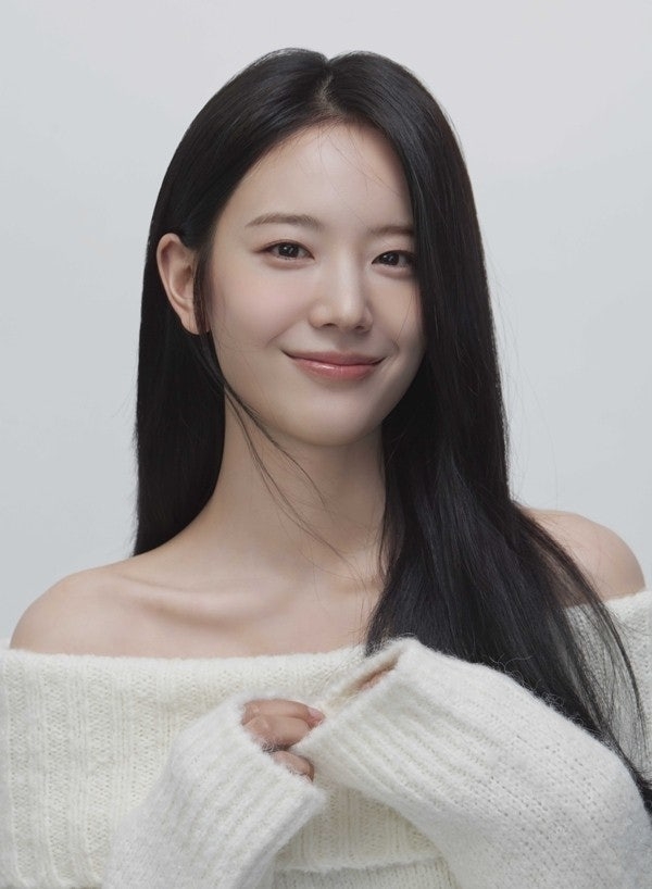 張圭俐則飾演擁有敏銳聽覺的中提琴專業生「洪載仁」