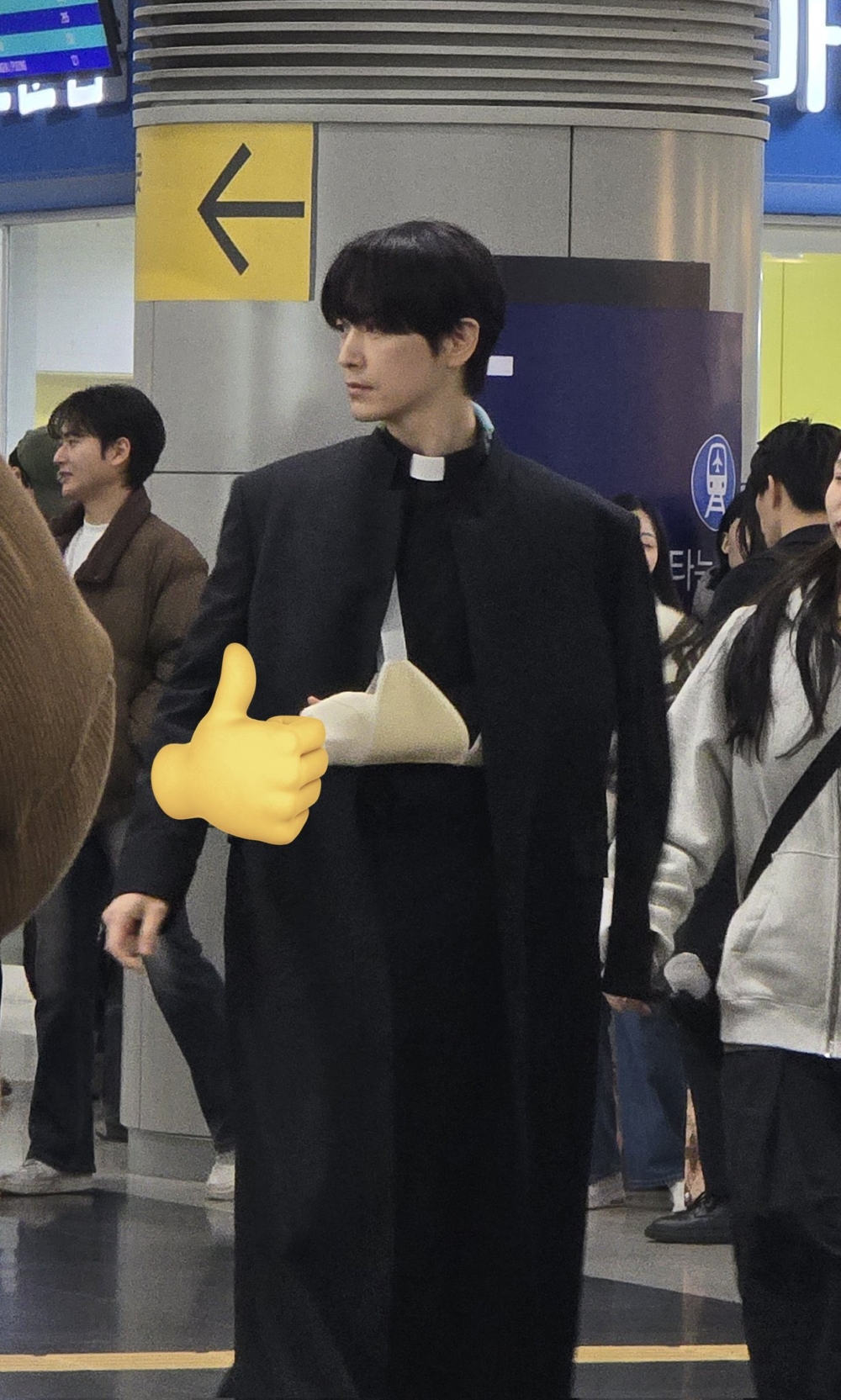 李浚赫新劇《覺醒》路透曝光