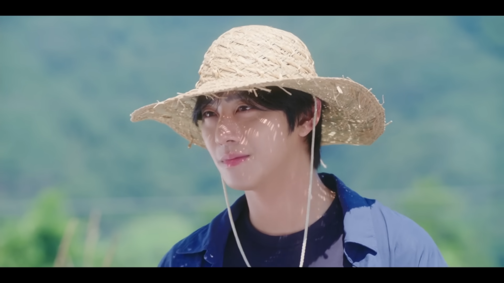 安孝燮飾演農夫「馬修・李」