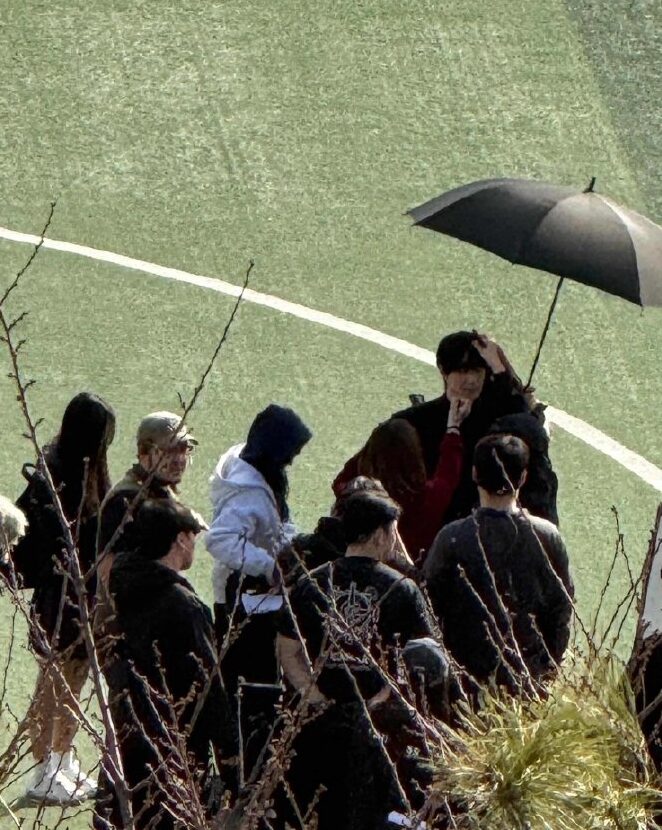 李浚赫新劇《覺醒》路透曝光