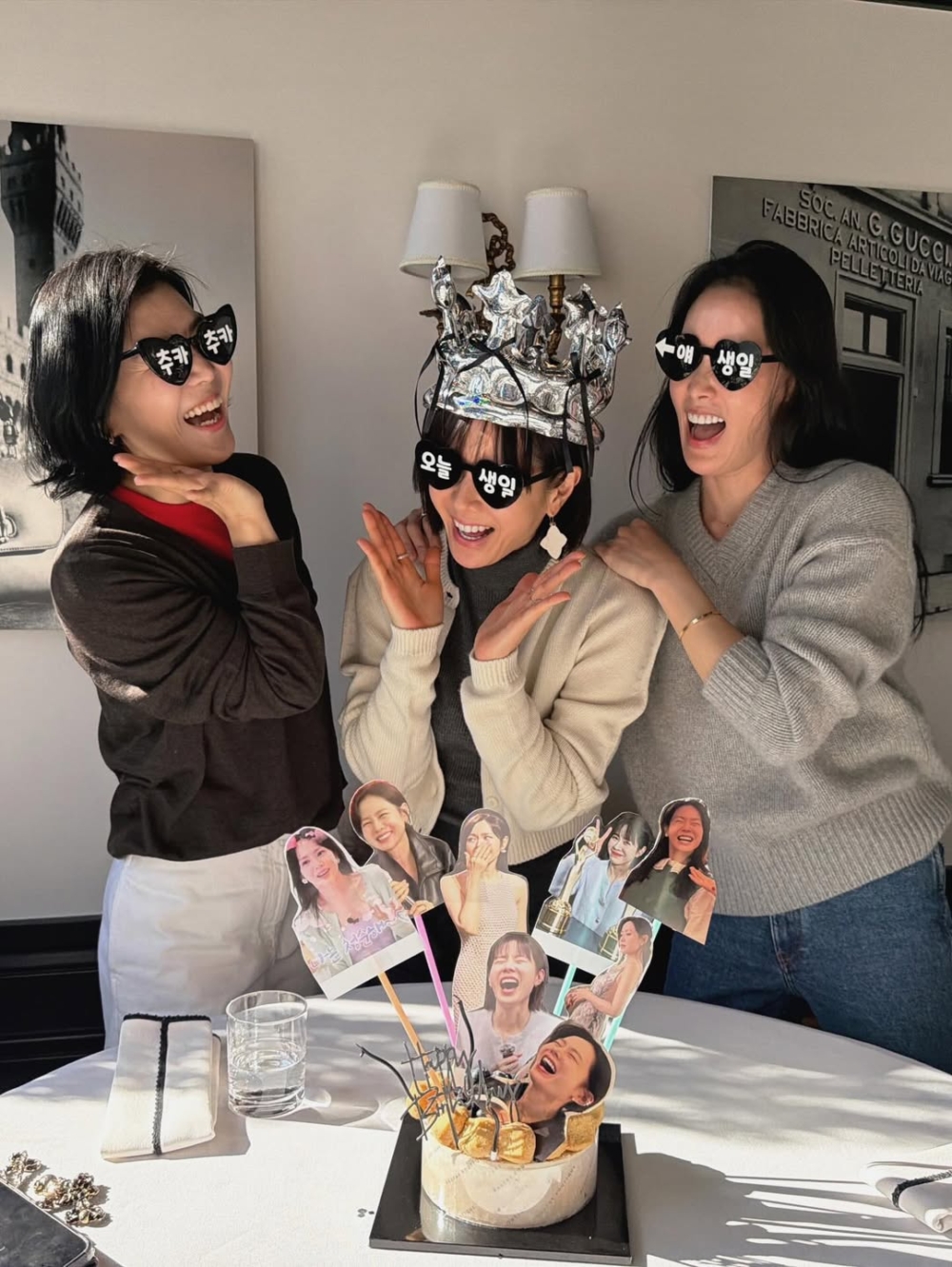 孫藝真在IG上傳多張慶生照