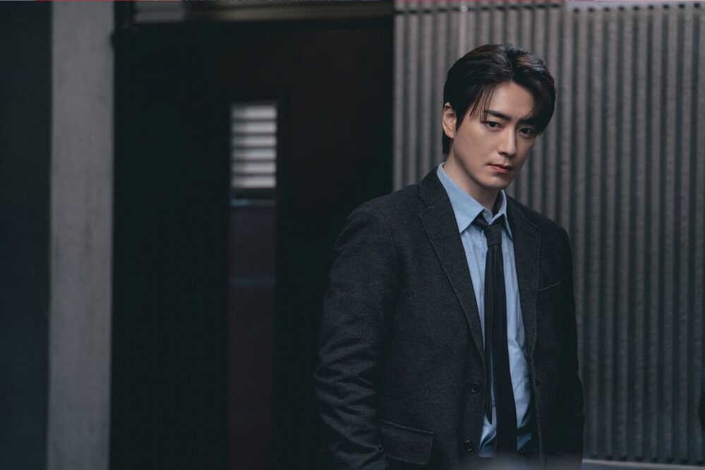 李浚赫飾演「朴武京」