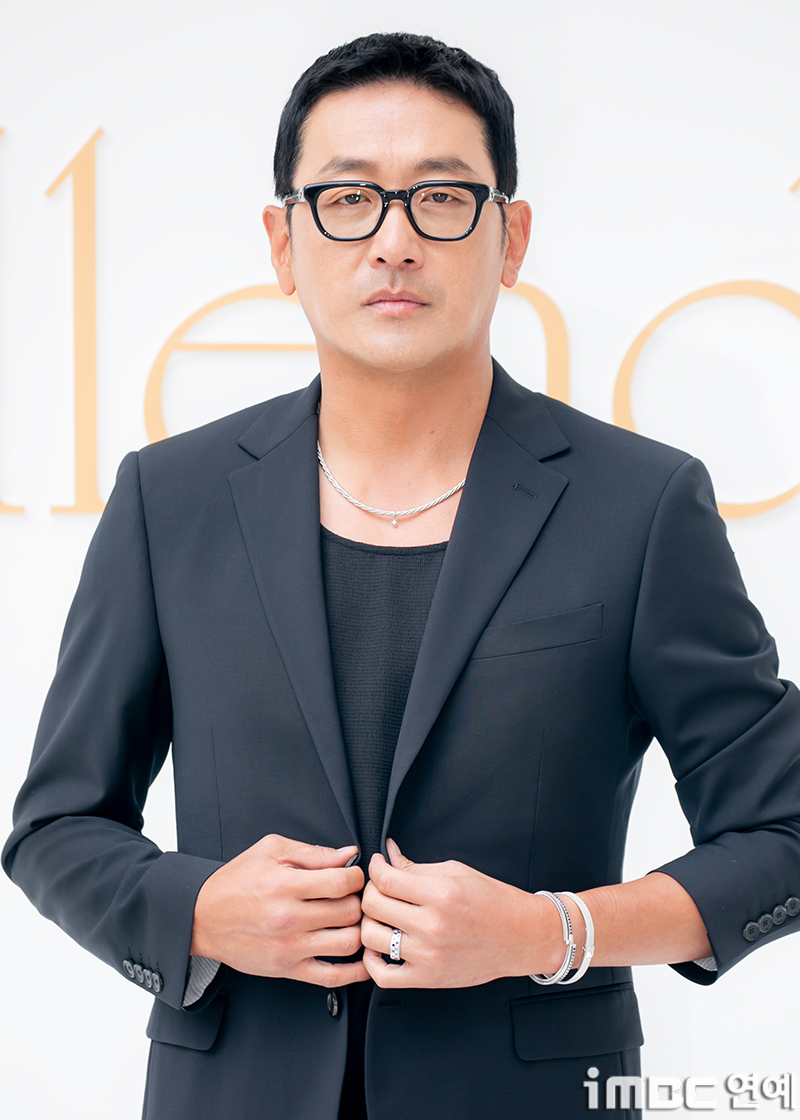 河正宇回應閃婚傳聞「尚無具體決定」：是父親金容建的期許