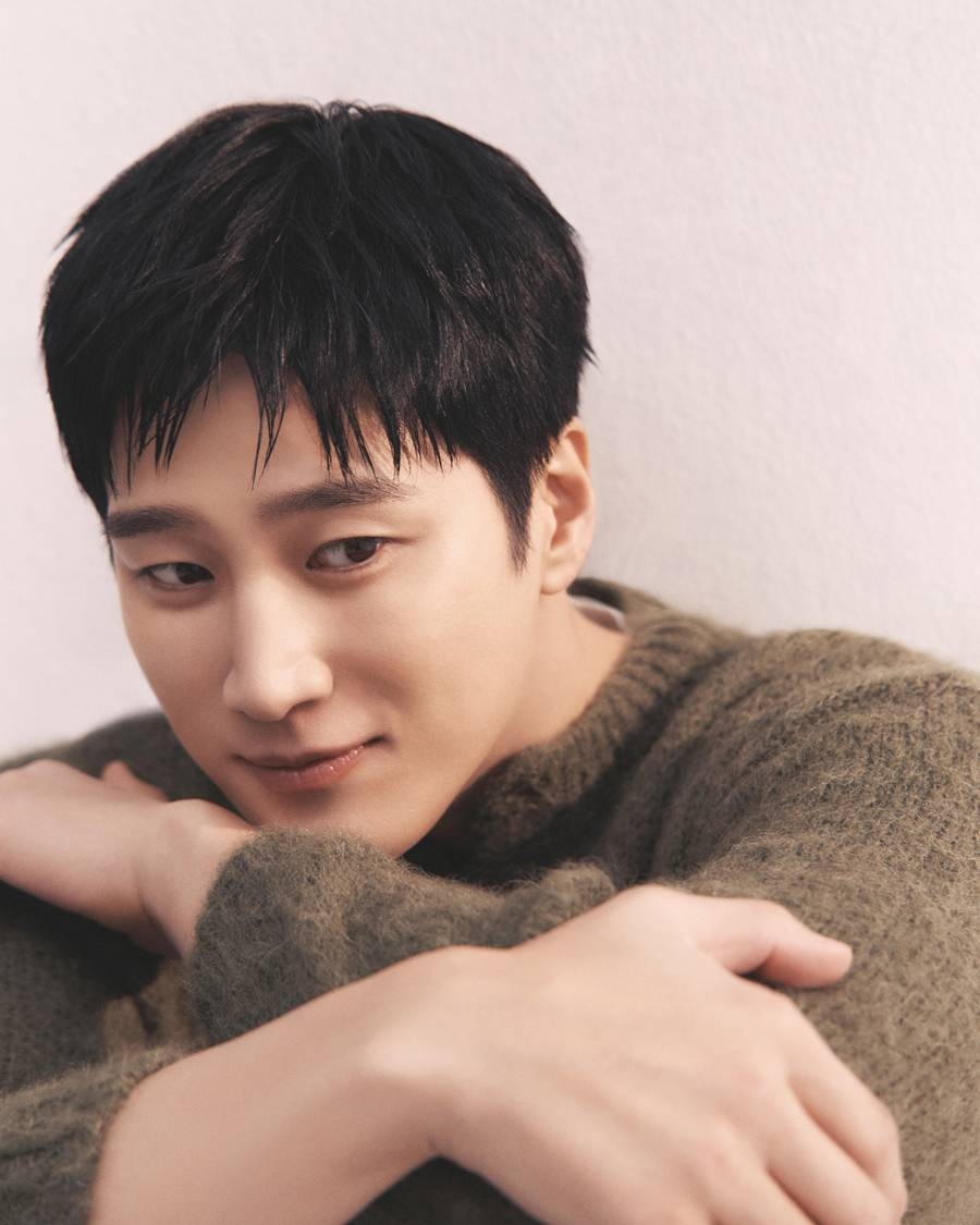 安普賢澄清金宇彬婚禮拭淚是誤傳：其實不是同一場