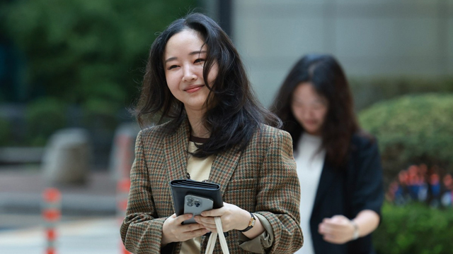 法院判決HYBE需向閔熙珍支付255億韓元