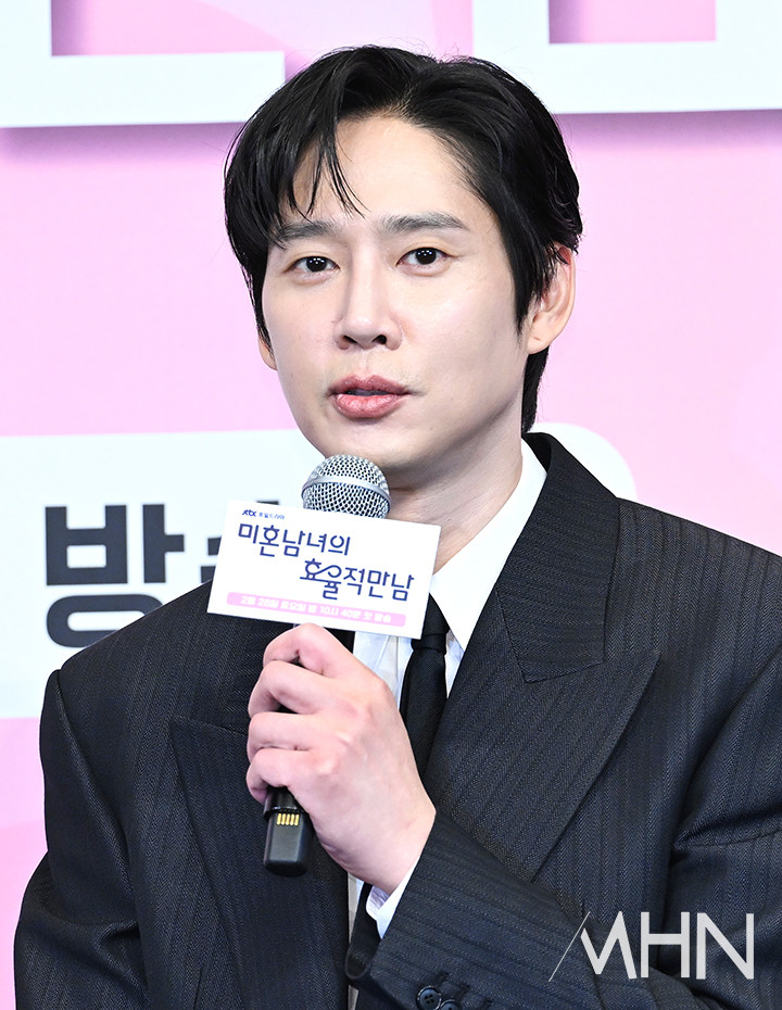 朴成焄談復出心情「很緊張」：今後會更加謹慎