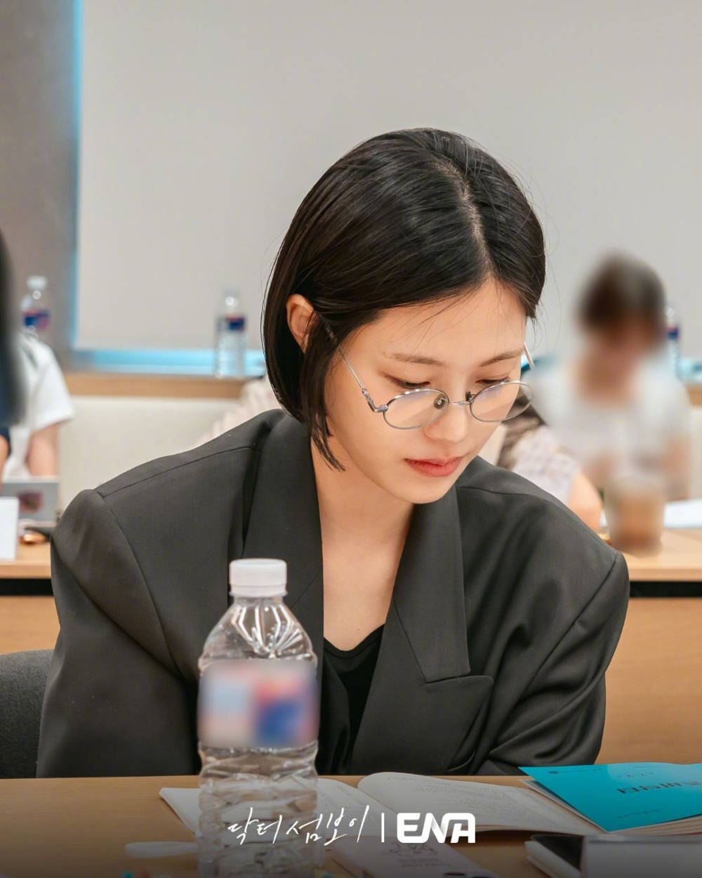 《死撐醫生》李秀敬劇本研讀照