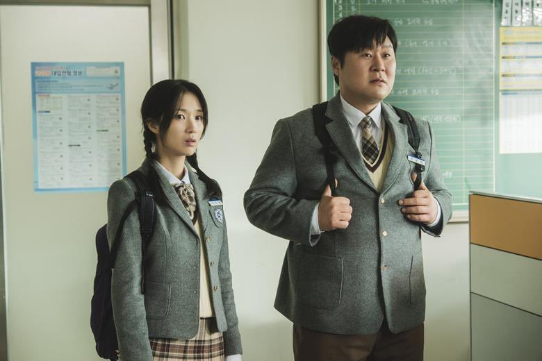 《高中生刑警》首張劇照