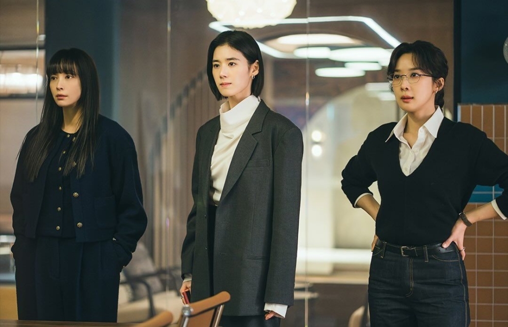 《榮耀：她們的法庭》