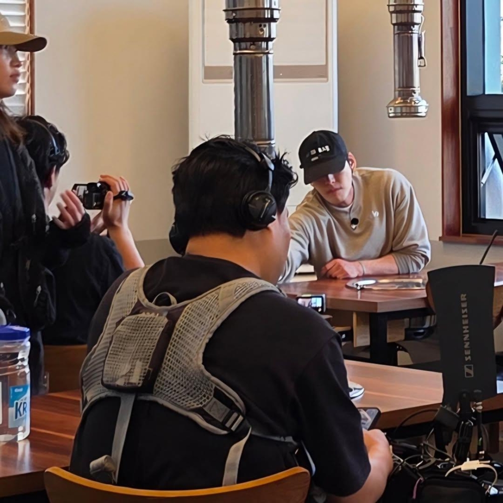 李光洙、金宇彬、都敬秀近日已前往濟州島拍攝