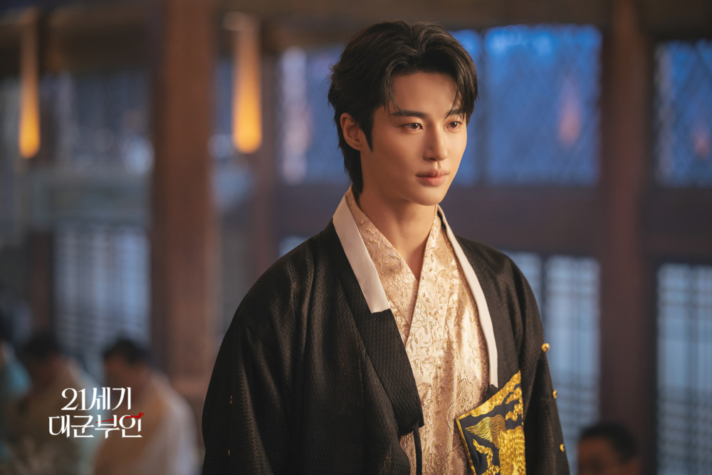 《21世紀大君夫人》由皇叔攝政的設定於理不合