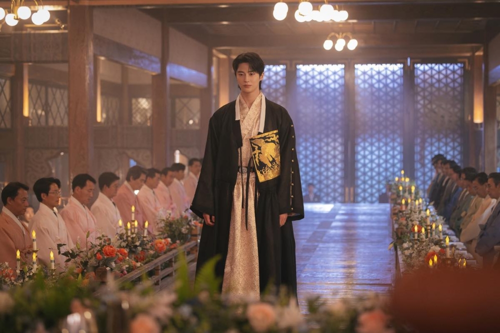 服裝考據也被質疑