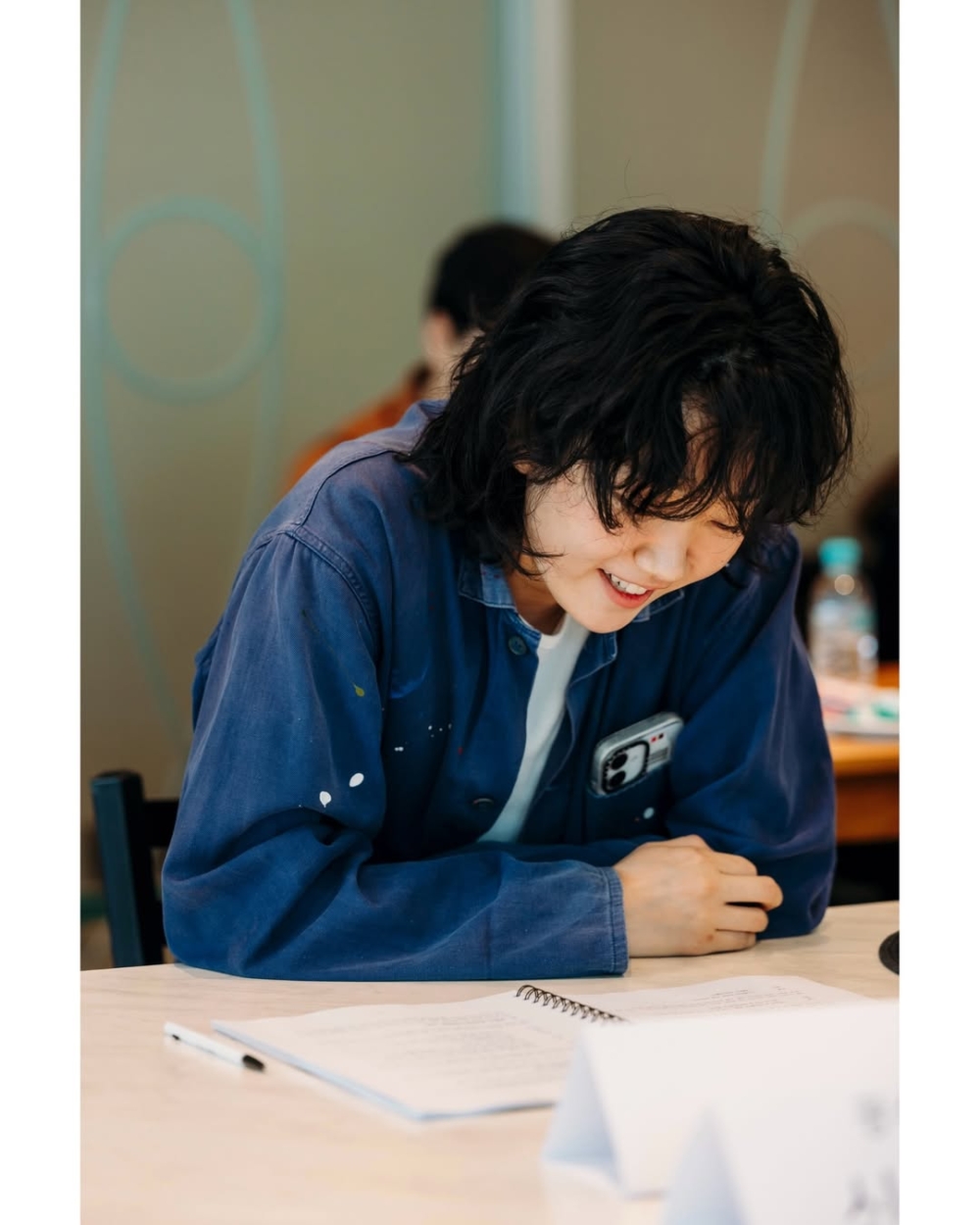 李周英則將飾演道英的靈魂伴侶「秀雅」