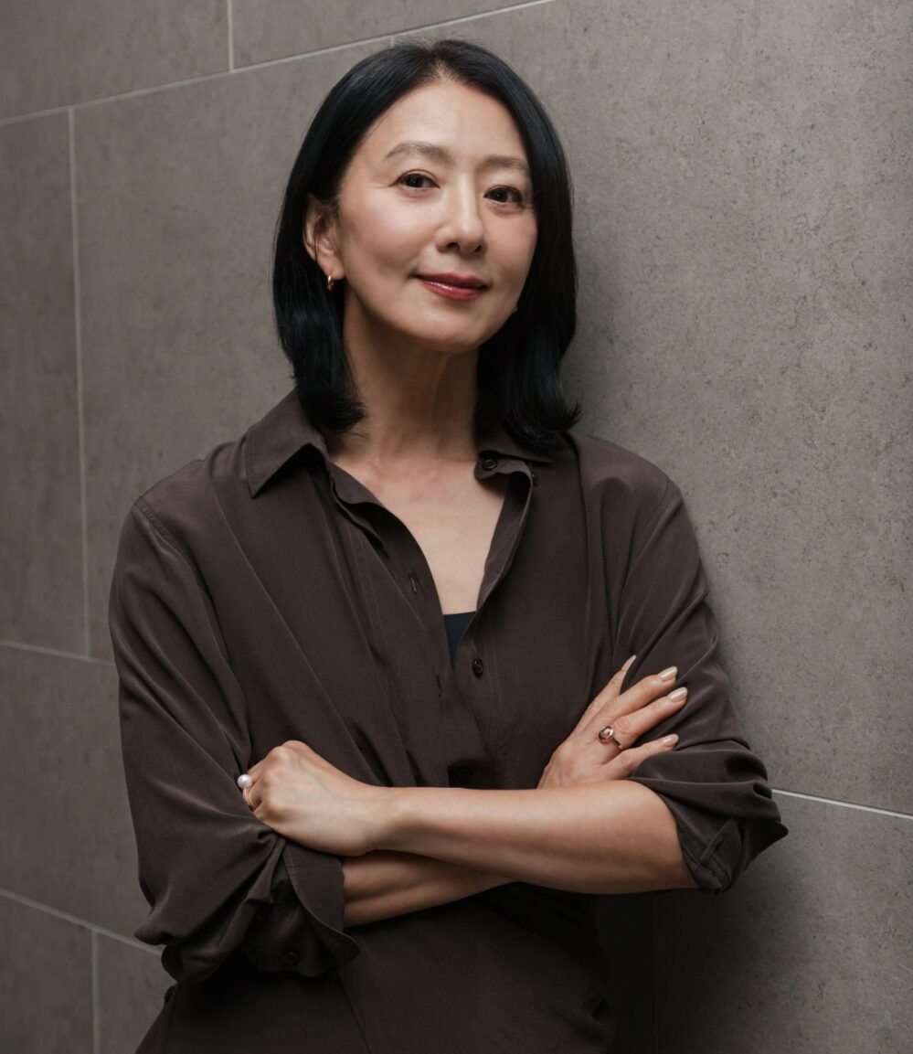 金喜愛飾演事業有成的出版社代表