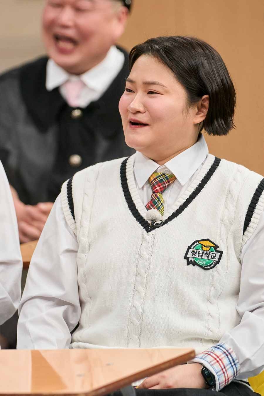 金信英首次以MC身份參與錄製