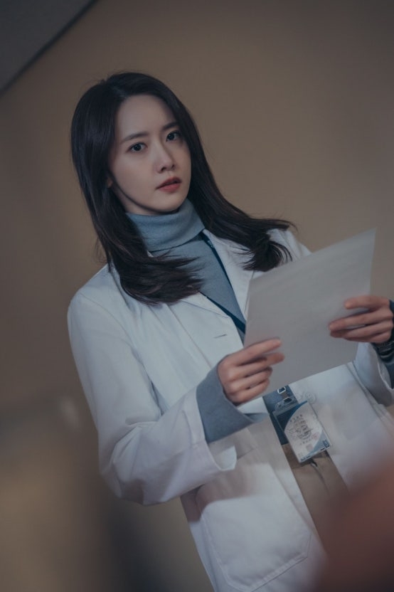 潤娥有望飾演女主角「林道恩」，她是UDI（非自然死因研究所）的天才法醫