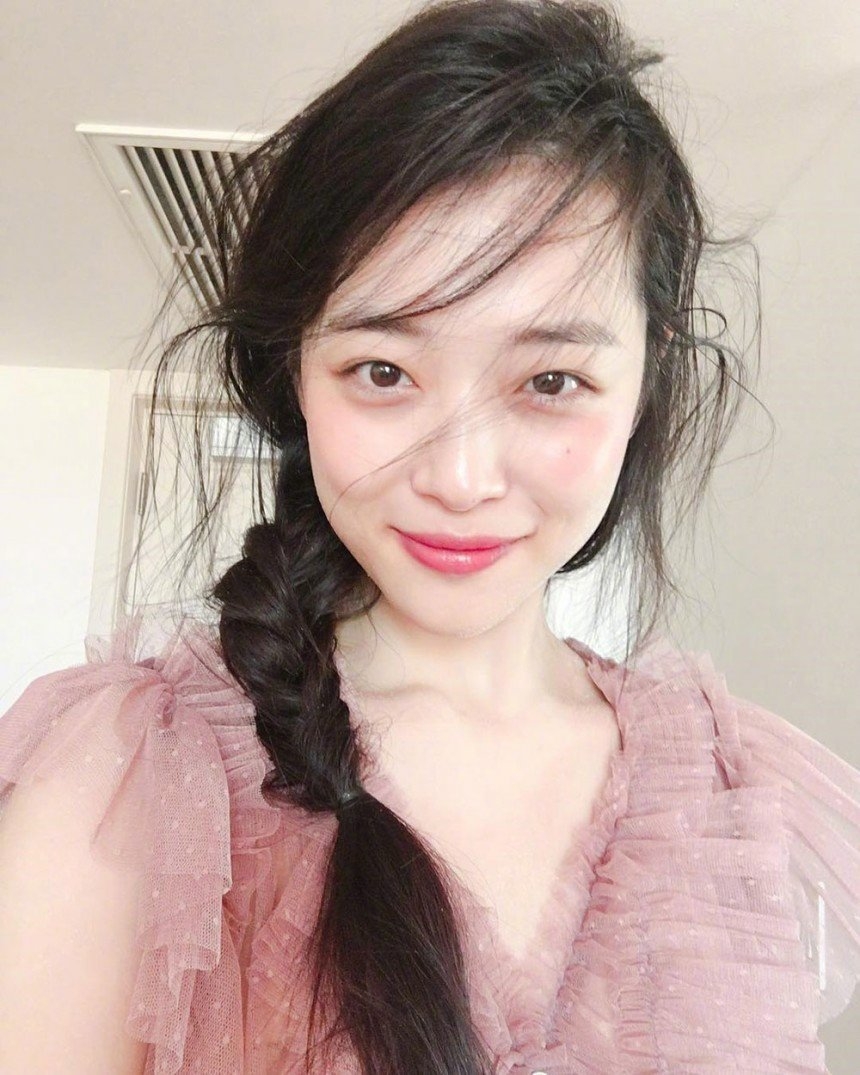 雪莉哥哥疑似狙擊金秀賢