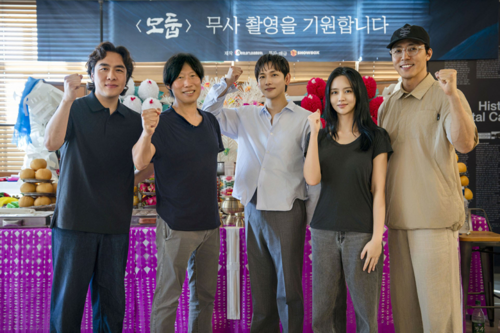 驚悚電影《繩結》豪華卡司公開！柳海真&任時完演父子，金所泫時隔10年回歸大銀幕