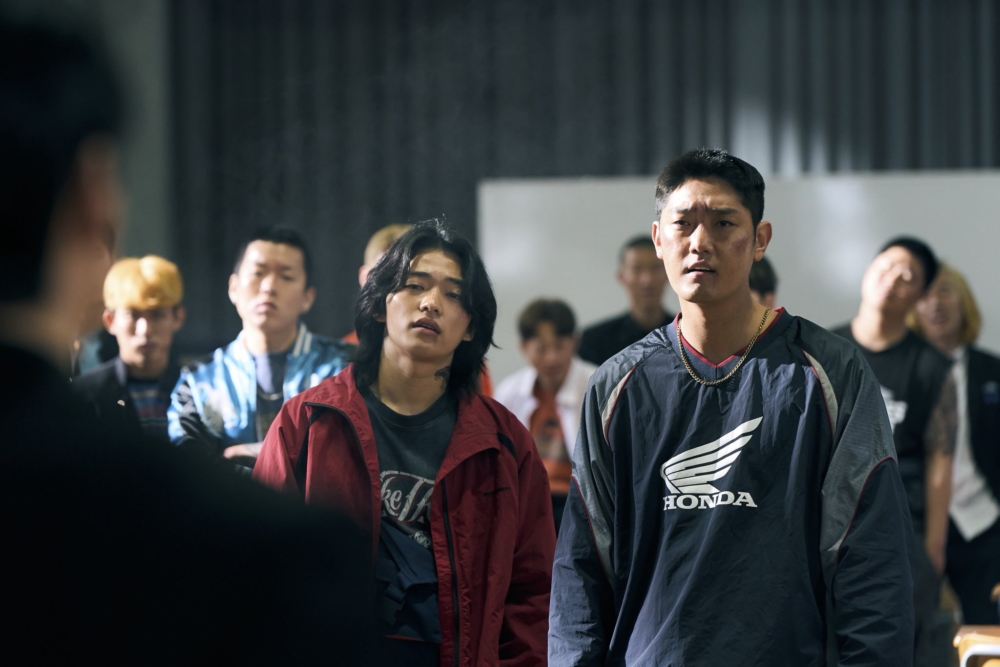 玉真旭飾演在第二集登場的九雲高中電機科老大「趙仁範 」