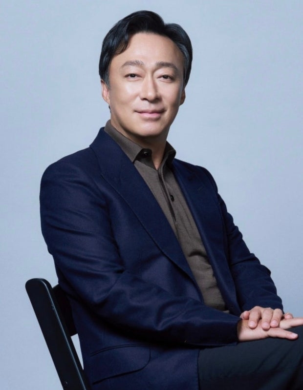 李星民將在片中飾演神父