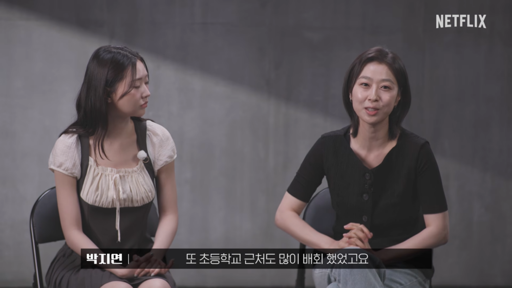 常到國小附近或咖啡廳觀察家長們的神態與互動