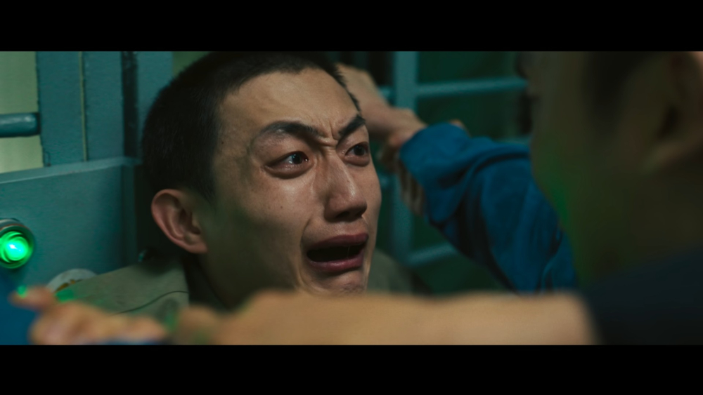 劇中「嚇到尿褲子」的名場面，是他本人提出的點子
