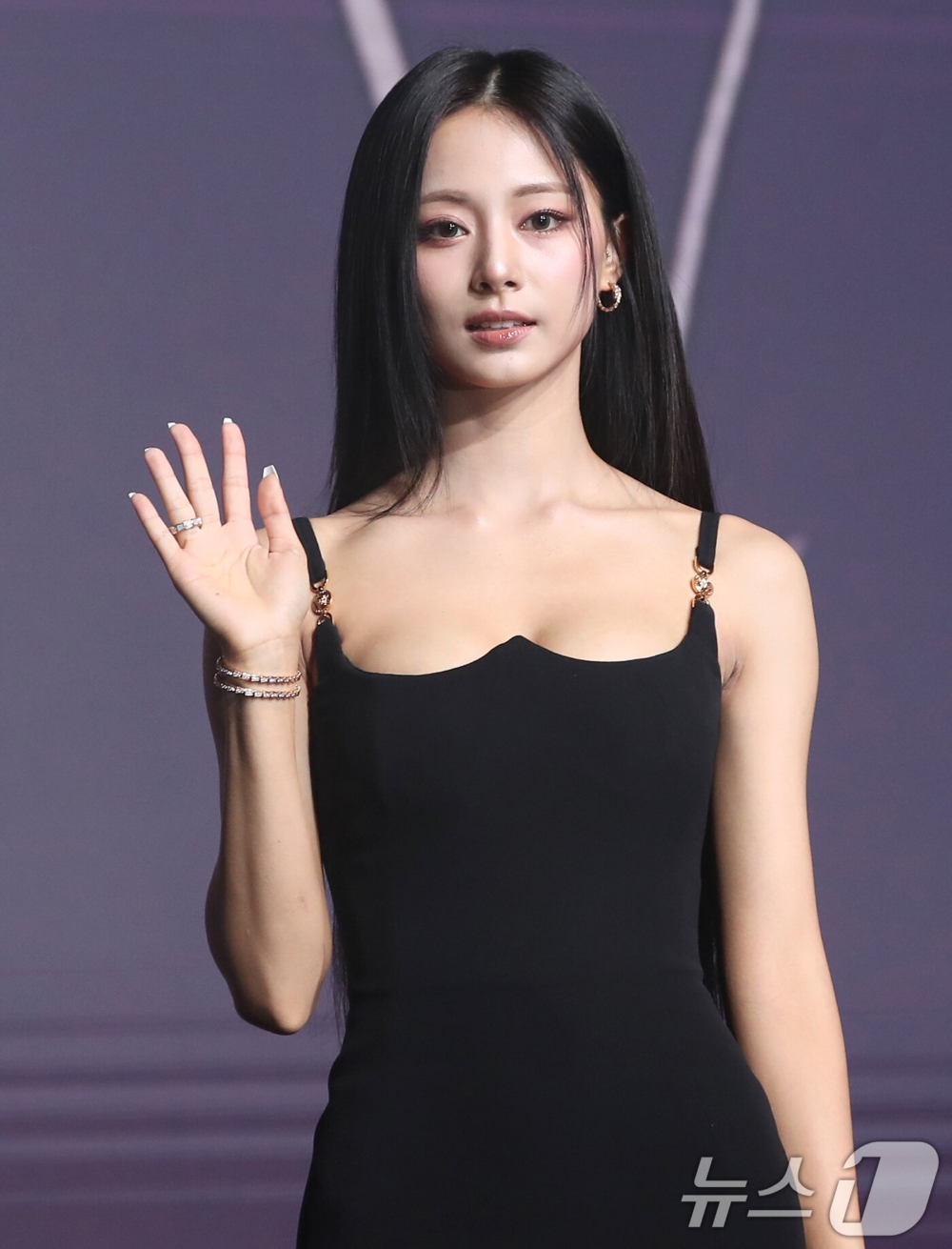 子瑜傳將離開JYP、不續約