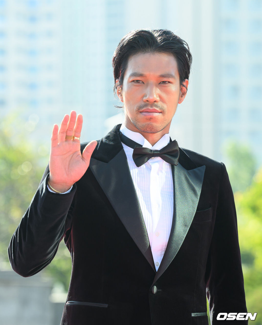 金民日前傳出有望主演 SBS 全新奇幻動作愛情劇《面紗背後的秘密》