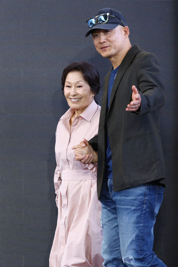 金惠子傳出因身體不適缺席電影《依然燦爛》宣傳
