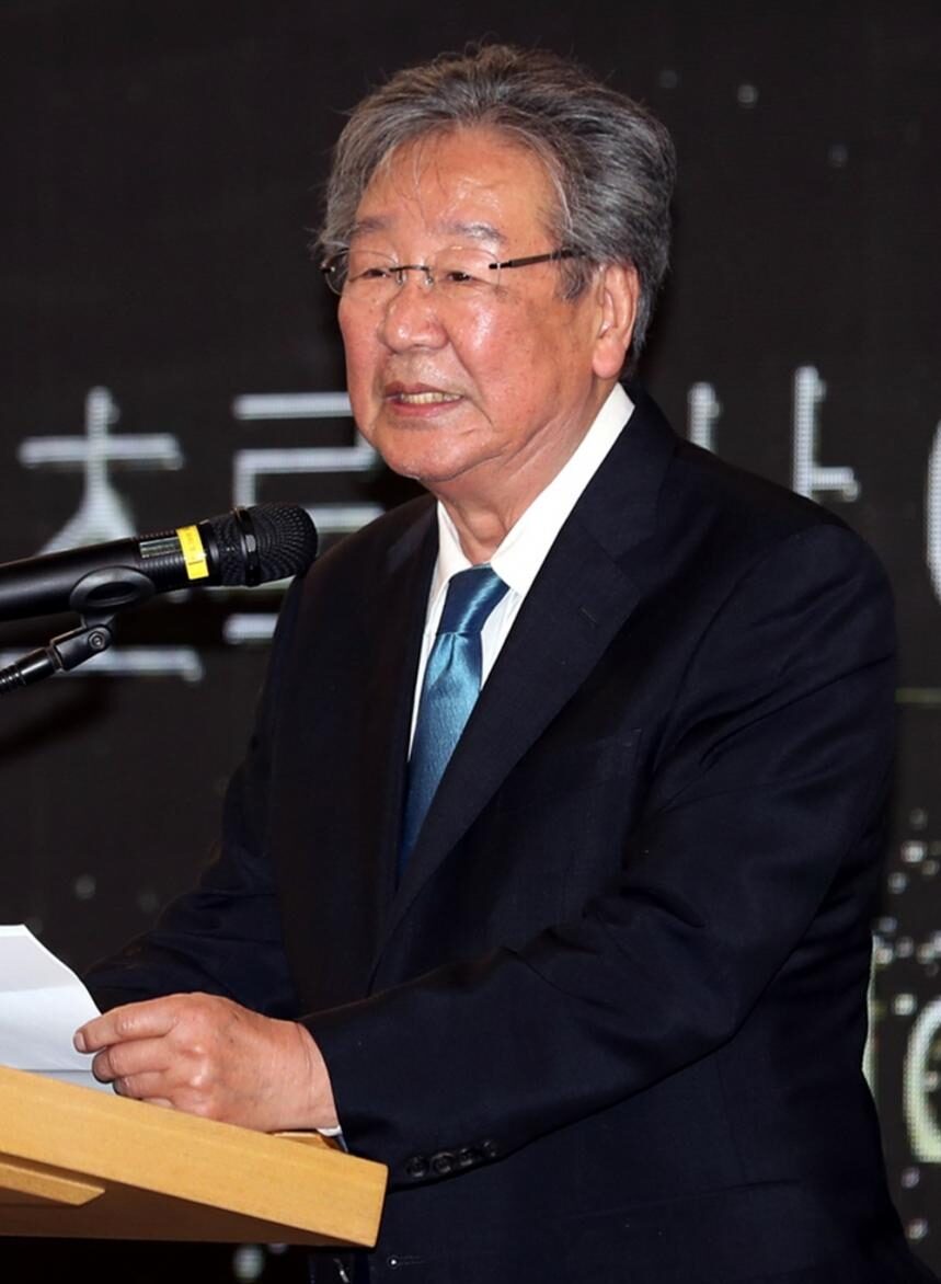 崔佛岩